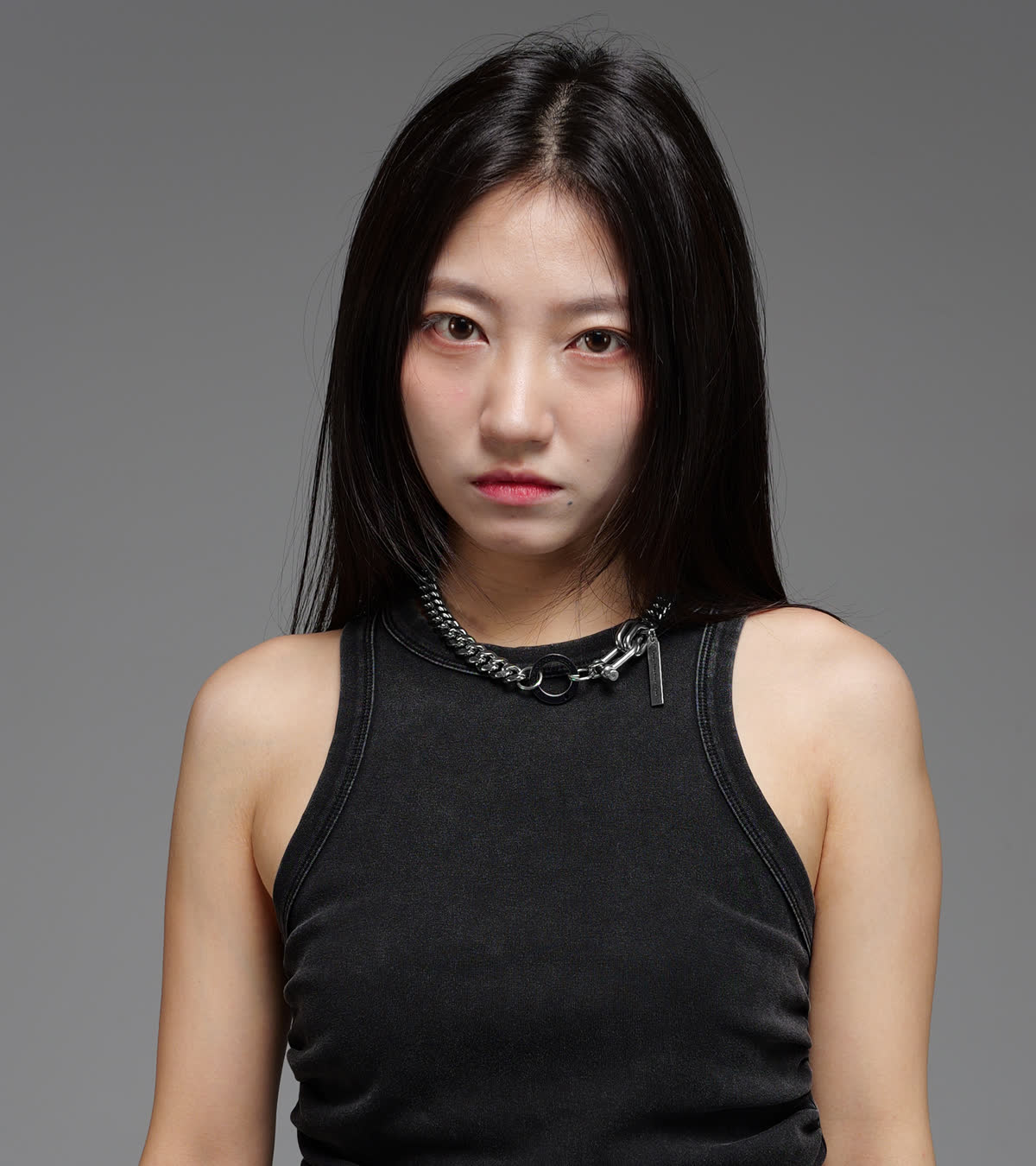 HUC 004 / Portrait