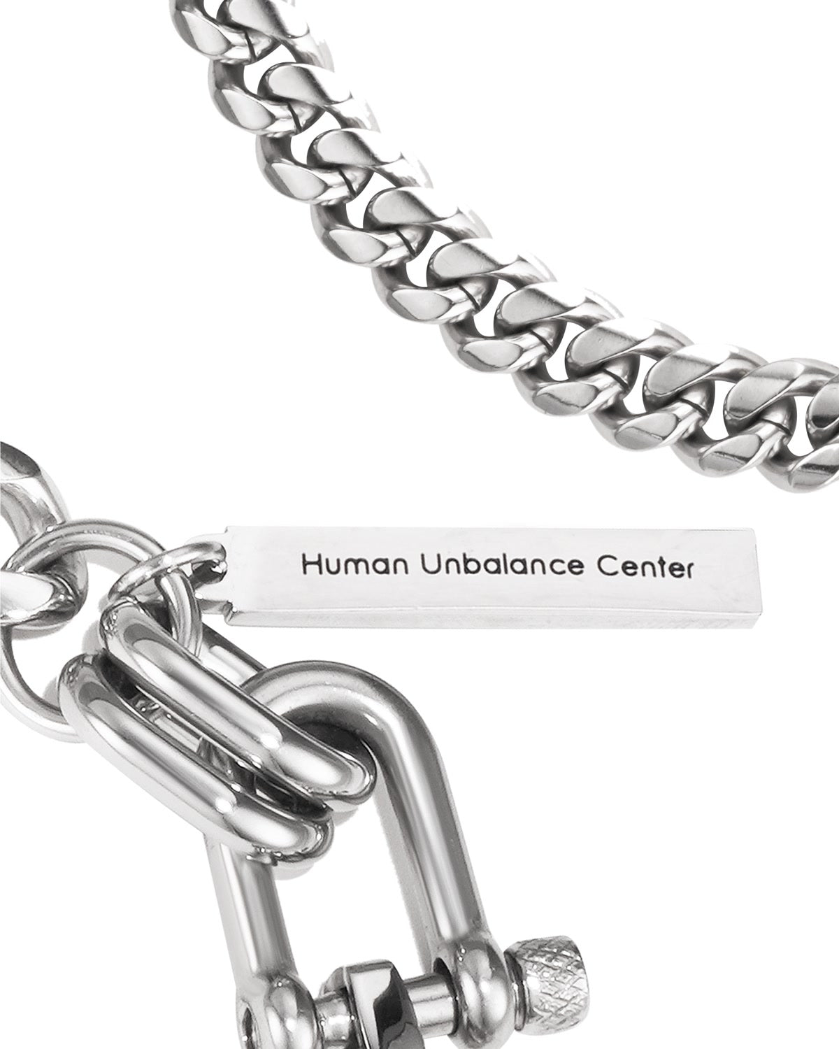 Human Unbalance Chain Necklace 004 chain and engraved tag detail