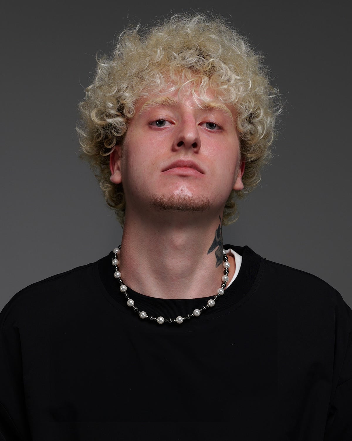 Human Unbalance Dual Pearl Necklace 022 male front worn view